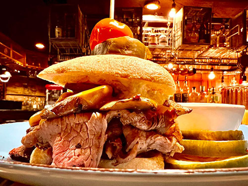Craving a Burger That Redefines Your Taste Buds’ Expectation? Craving a Burger That Redefines Your Taste Buds’ Expectation?